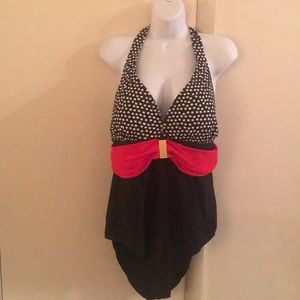 🎉PRICE DROP New Red, Black/ White 1pc Swimsuit 🛍